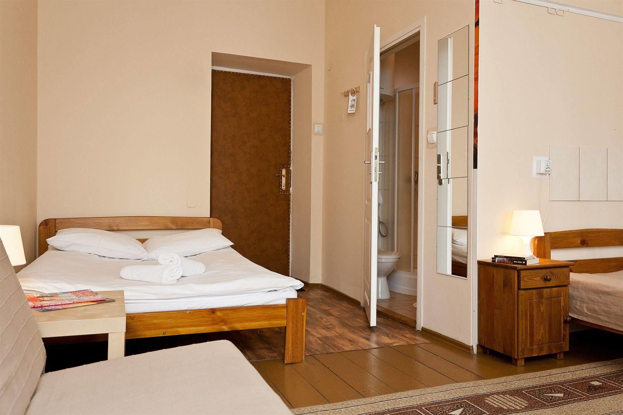 Enigma Hostel Krakow Exterior photo